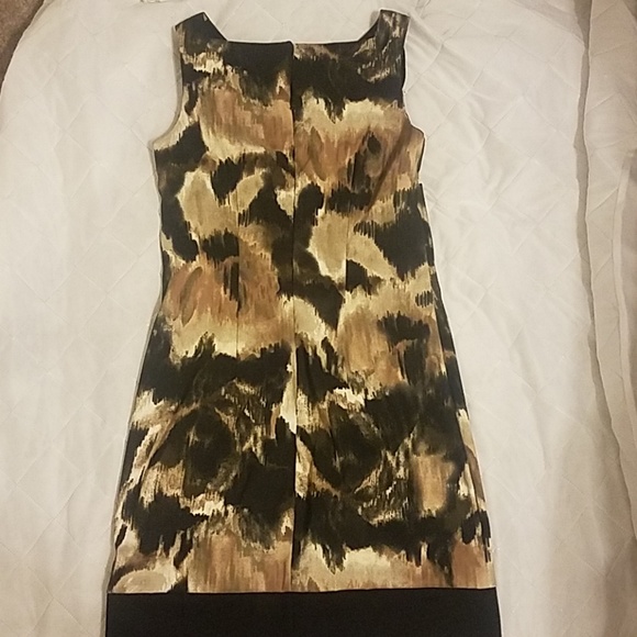 dress - Picture 4 of 4